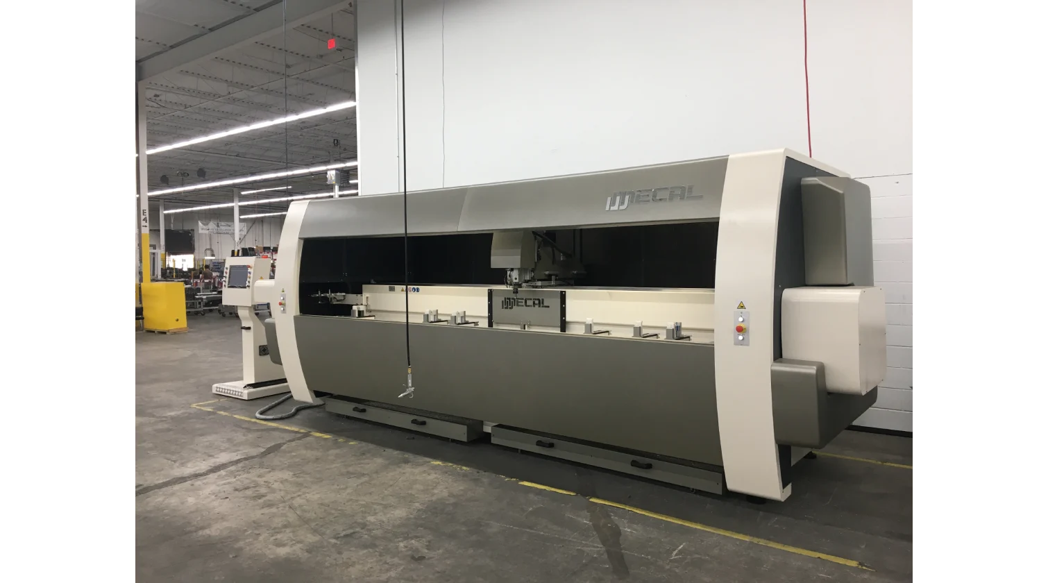 int machinery CNC profile machining centres 4axes mecal falcon installation 8