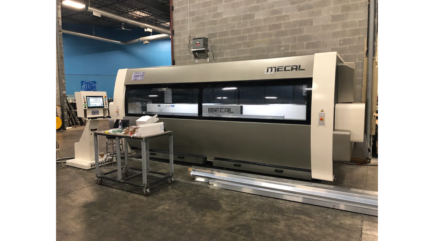 int machinery CNC profile machining centres 4axes mecal falcon installation 9