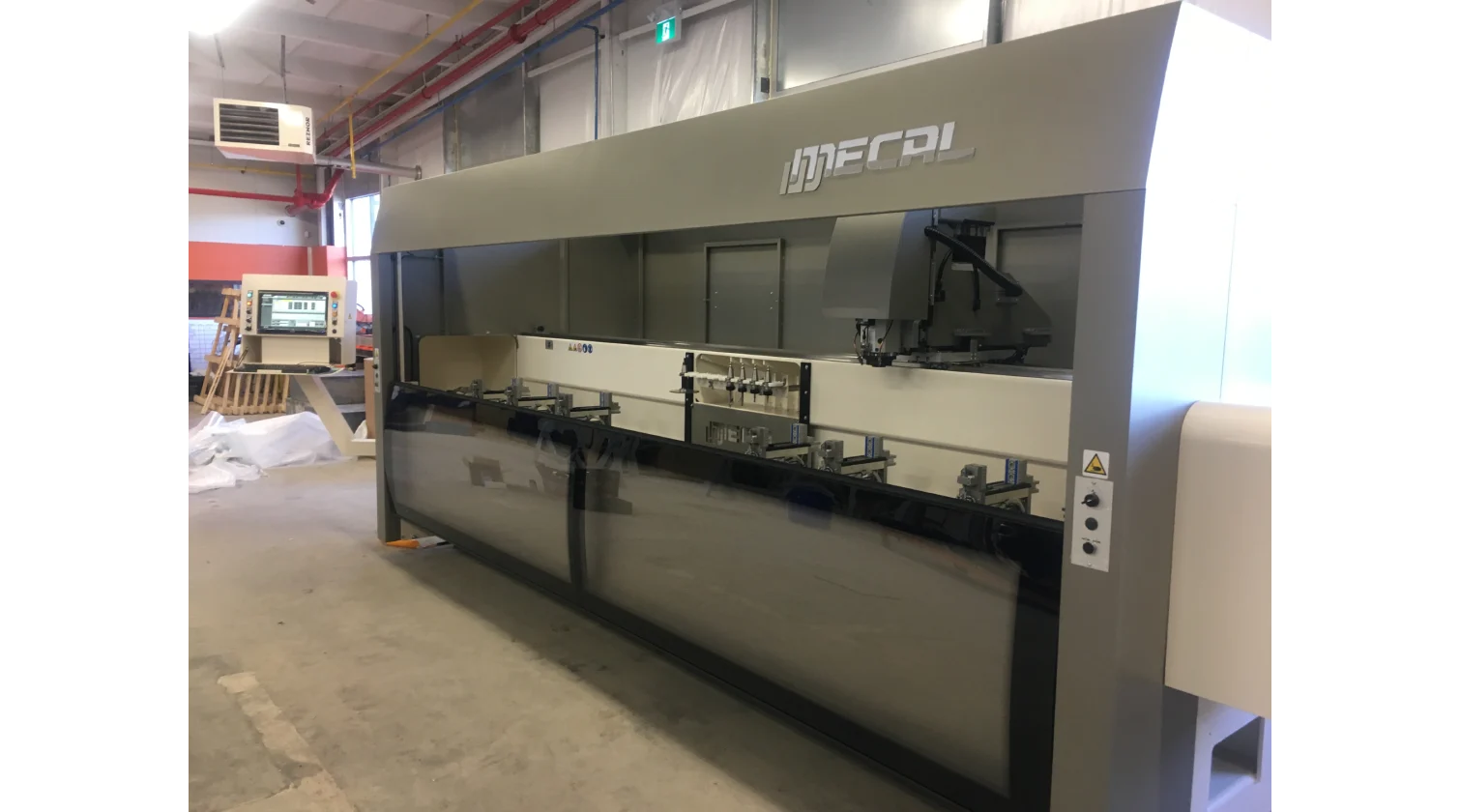 int machinery CNC profile machining centres 4axes mecal kosmos installation 10
