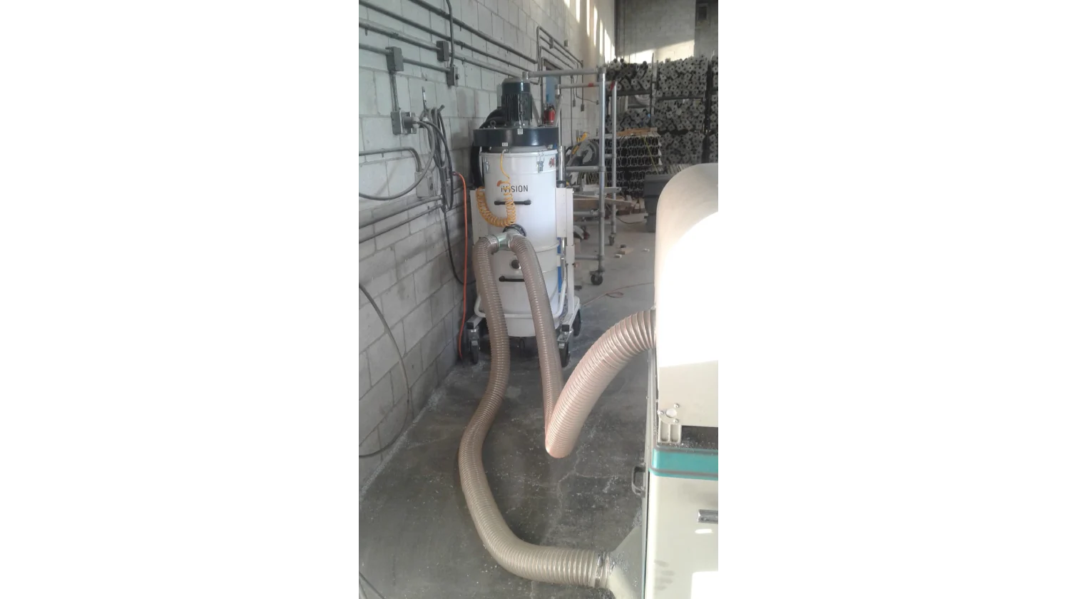 int machinery aluminum dust collector iVision iV2 1 installation 3