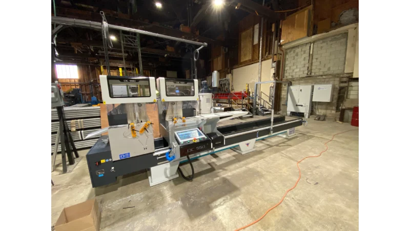 int machinery PVC vinyl double mitre saw back stroke yilmaz DC 550 PB.jpeg