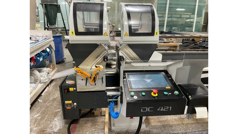 int machinery PVC vinyl double mitre saw yilmaz DC 421 PBS installation 1