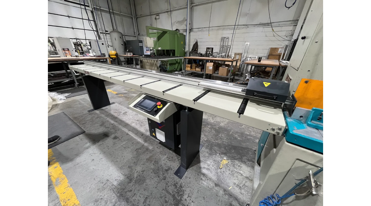 int machinery aluminum length stop positioner Yilmaz HDL 400 700 installation 3