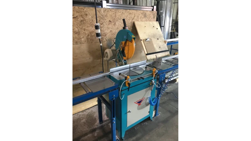 int machinery single head saw down cut saw KD 400PS installation 2